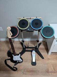 Rock Band 4 PS4, PS5 Wireless Bundle Fender Guitar, Drums & Pedal - Tested - Picture 1 of 9