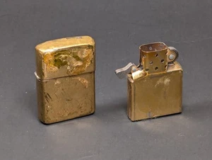 Vintage 1995 Brass Flat Bottom Zippo Lighter - Picture 1 of 16