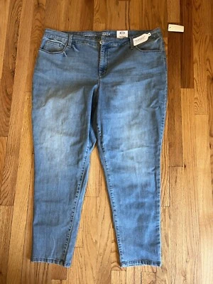 Style&Co jeansWomen's size 22W   Skinny Leg Med Wash Blue Denim  - Image 1 of 4