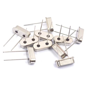 HC-49S Quarz Oszillatoren Alle Frequenzen (4~48 MHz) Quarze Crystal Oscillators - Bild 1 von 4
