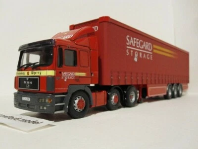 CORGI CC75805 SAFEGARD STORAGE MAN 6x2 + CURTAINSIDER (USED) - Image 1 of 4