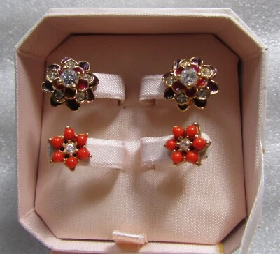 Juicy Couture Earrings Set Crystal Flower Studs Posts 2 Pair New JC Box Vintage - Image 1 of 4