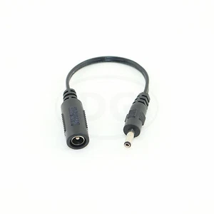 Enchufe macho de 3,5 mm x 1,35 mm a 5,5 mm x 2,1 mm hembra enchufe adaptador de alimentación de CC cable - Imagen 1 de 1
