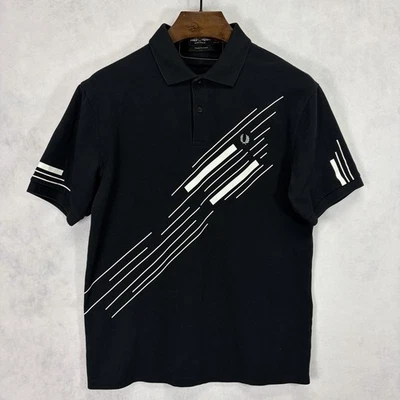 Camisa Polo Fred Perry Para Hombres Grande Negra Blanca Ropa Deportiva Corona de Piqué a Rayas Foto 1 de 4