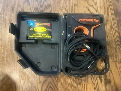 Pistola de clavos eléctrica Powershot Pro grapadora naranja modelo 9100 con cable 120 V con estuche  Foto 1 de 3