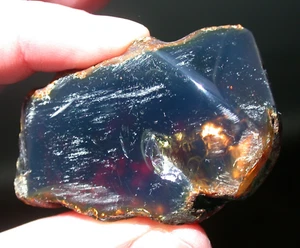 Beautiful BLUE Purple Amber Fossil Gemstone Large 32 gram TOP Quality Piece - Picture 1 of 14