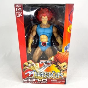 Figura de acción Mezco Thundercats Lion-O mega escala - Imagen 1 de 11