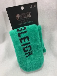 Victoria's Secret PINK Fuzzy Holiday Green Crew Socks SLEIGH WHAT Christmas NEW - Picture 1 of 6