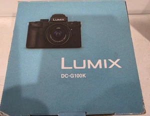 Panasonic LUMIX G100K 20.3MP Spiegellose Vlogging Kamera - BRANDNEU. - Bild 1 von 4