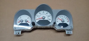 2006-2010 CHRYSLER PT CRUISER INSTRUMENT GAUGE CLUSTER 98k MILES - Picture 1 of 6