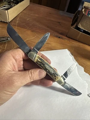 Cuchillo Plegable Congreso Canicas Acero Inoxidable 4 Hojas Mango Hueso de Ciervo Foto 1 de 4