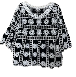 Kindred Blouse Top XL Embroidered Floral Cottagecore Black White 3/4 Bell Sleeve - Picture 1 of 10
