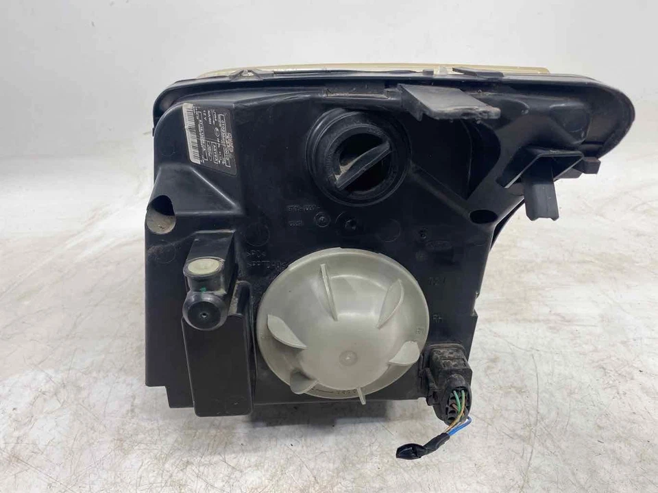 Conjunto de faro derecho usado se adapta a: Ford Transit Connect 2010 compuesto derecho Gr Foto 1 de 4