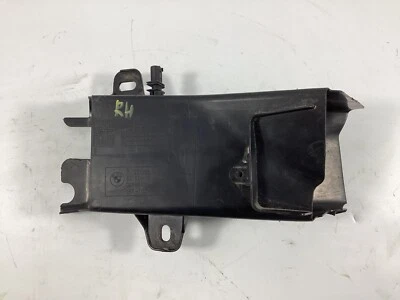 BMW 550I 2009-2013 pasajero delantero derecho motor enfriador de aceite conducto de aire fabricante de equipos originales. Foto 1 de 4