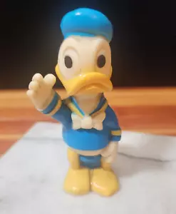 Figura de juguete vintage Walt Disney Productions 4" vinilo plástico Pato Donald 42 - Imagen 1 de 9