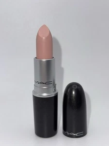 Lápiz labial Mac Cremesheen 235 Bosom Friend (LEER) - Imagen 1 de 5