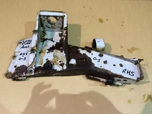 Lotus Elan Chassis Leg RH - Gruppo Lotus Elan Longeron RH - J100A0320F - Foto 1 di 8