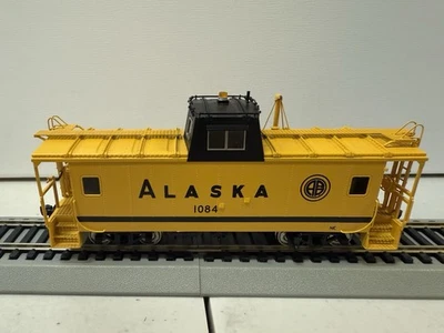 Overland Model INC ARR PC&F Steel Cupola Caboose #1084 HO Brass Model - Image 1 of 4