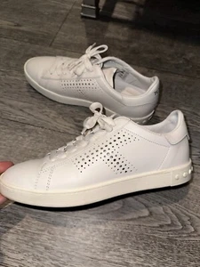 Tod’s Women’s Sneaker Worn Once!  EUC! SIZE 37 $695 - Picture 1 of 20