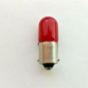 CHICAGO MINIATURE CM1835R ENGLAND MFG RED LIGHT BULB/LAMP 1835 CM1835 - Picture 1 of 2