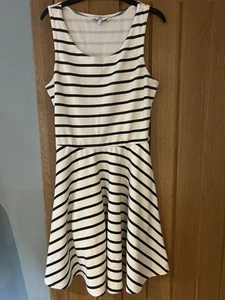 Cream & Black Striped Short Dress - Size 10 - Picture 1 of 7