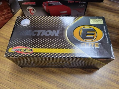 Dale Earnhardt Jr Elite #8 Budweiser 2002 Monte Carlo 1/6996 Elite rojo Foto 1 de 4