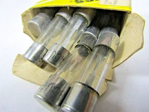 ✌️10) NEW 20 AMP  FUSES NICKEL PLATED INLINE HIGH QUALITY GLASS AGU20 BOX OF 10 - Picture 1 of 3