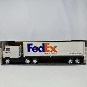 Vintage 1991 Steel Tough Nylint Fed Ex Sound Machine Semi Truck No. 9126-Z - Picture 1 of 23