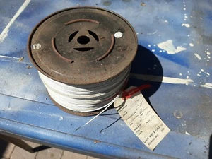 Tinsel lead wire, Speaker or headphones, very flexible without breaking. - Picture 1 of 2
