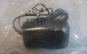 NEW AUTOWORLD 16 VOLT SLOT CAR POWER PACK - Picture 1 of 3