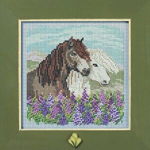 MILL HILL Buttons Beads Kit Counted Cross Stitch ICELANDIC HORSES MH14-2415