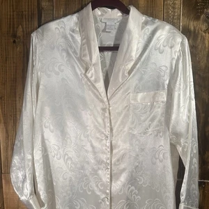 Mystique Intimates Vintage Satin long sleeve button up nightgown shirt size M - Picture 1 of 9