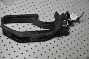1) Mercedes Benz OEM 2113000904 USED G PEDAL WITH SENSOR 2003 E500 W211 - Picture 1 of 4