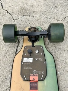 Teamgee Sail Electric Skateboard Integrated Battery 20MPH Top Speed - Picture 1 of 4