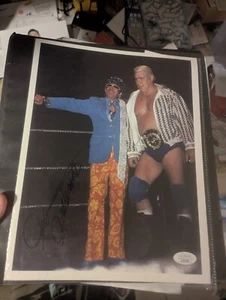 Impresión fotográfica 8x10 firmada por Pat Patterson con Grand Wizard WWE JSA - Imagen 1 de 2