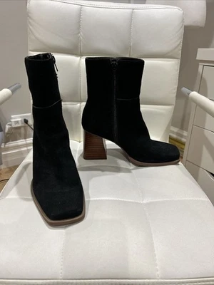 Botas Crown Vintage de gamuza negras, talla 7,5 Foto 1 de 4