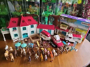 schleich horse club bundle 20+ Horses Stable Car Trailer Vets Van ETC - Picture 1 of 21