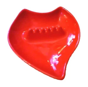 VINTAGE ASHTRAY RED HEART GLAZED CERAMIC  9.5" X 8" MCM USA MID Century  - Picture 1 of 12