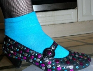 NEW HARD TO FIND COLUMBIA TURQUOISE SOCKS SIZE 4 - 8 ROCKY HORROR ACCESSORY - Picture 1 of 2