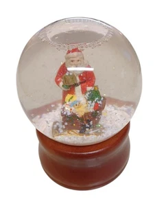Musikalische Weihnachtsmann Schneekugel - Bild 1 von 5