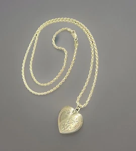 VINTAGE STERLING SILVER 925 Marked Puffy Heart Etched Locket Necklace Pendant - Picture 1 of 11