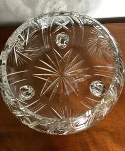 Vintage Medium Size Pinwheel Star Pattern Three Footed Clear Crystal Bowl - Picture 1 of 4