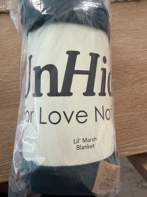 Manta UnHide For Love Not Fur Lil' Marsh verde esmeralda - 50" x 60" NUEVA Foto 1 de 2