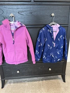 EUC Lot Of 2 Girl Lined Zip Up Hoodies Size 5/6/7 Girl Land’s End - Picture 1 of 6