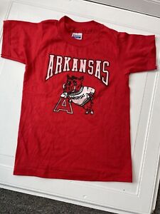 WOW Arkansas Razorbacks Vintage T-Shirt Boys Size 6 Single Stitch Hem Red Hog