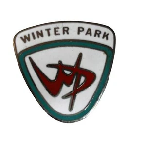 Vintage Winter Park Colorado Ski Resort Enamel Brooch Pin 1" Red White Teal - Picture 1 of 5