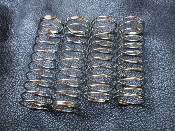 Federn Satz (4) FÜR MAD FIGHTER + Fighter Buggy RX - Bild 1 von 1