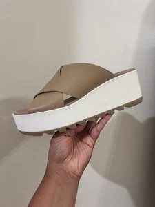 Sorel Cameron flache Form offene Zehenpartie Pantolette Keilabsatz Größe 6,5 Sandale Damen - Bild 1 von 5