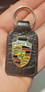 Original 1970s-1980s Leather Porsche Key Ring 911,928, 944 - Picture 1 of 8