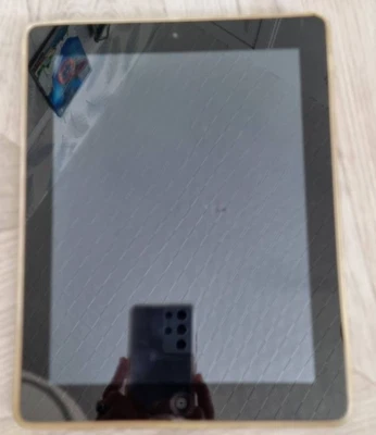 Apple iPad 2 9.7in 16GB Wi-Fi Tablet - Black A1395 - Image 1 of 3